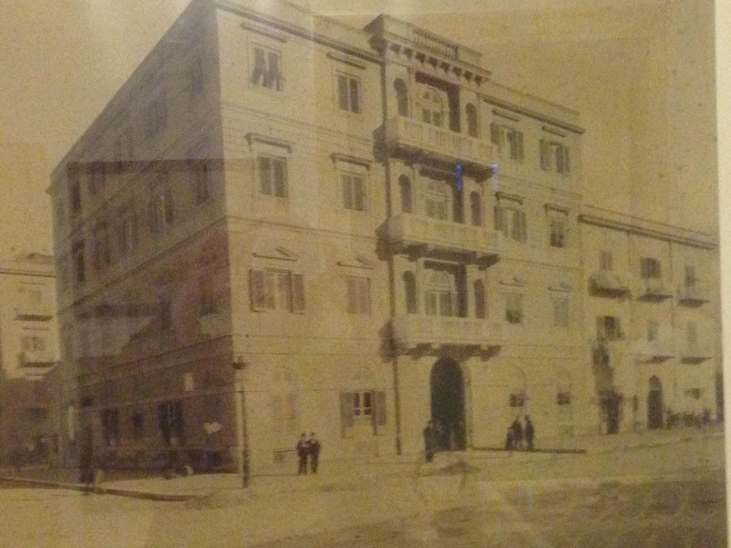 Alojamento de Acomodação e Pequeno-almoço Giulio Cesare 24 Palermo